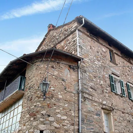La Vecchia Torre Apartment *